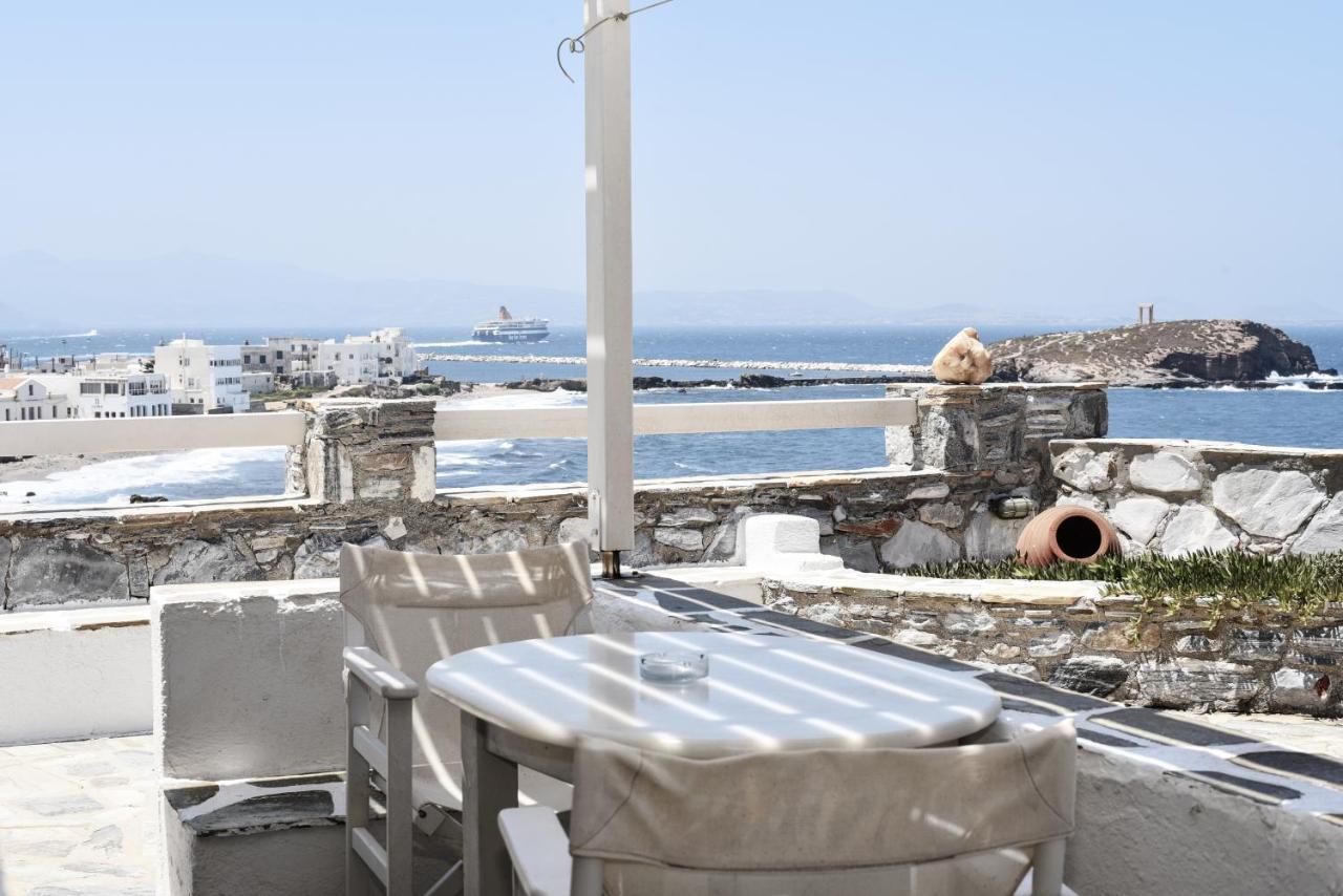 Iliada Suites Naxos City Екстер'єр фото